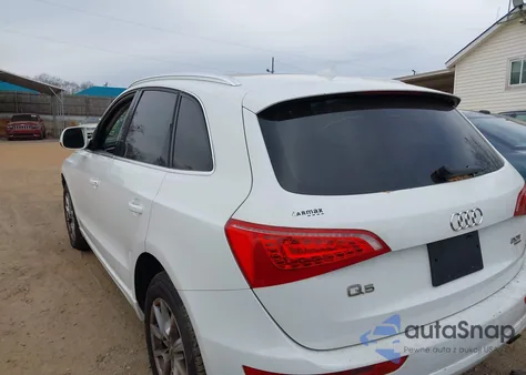 2012 Audi Q5 2.0T Premium z USA, uszkodzony, nr VIN WA1LFAFPXCA056672